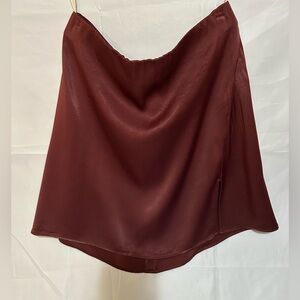 Wilfred | Size 10 | Satin Skirt in Deep Burgundy